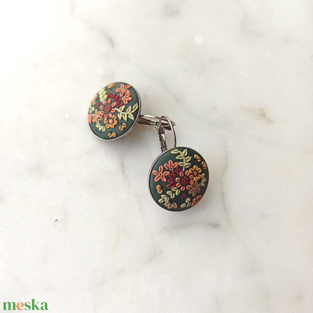 Virágos fülbevaló - ékszer - fülbevaló - lógó fülbevaló - Meska.hu
