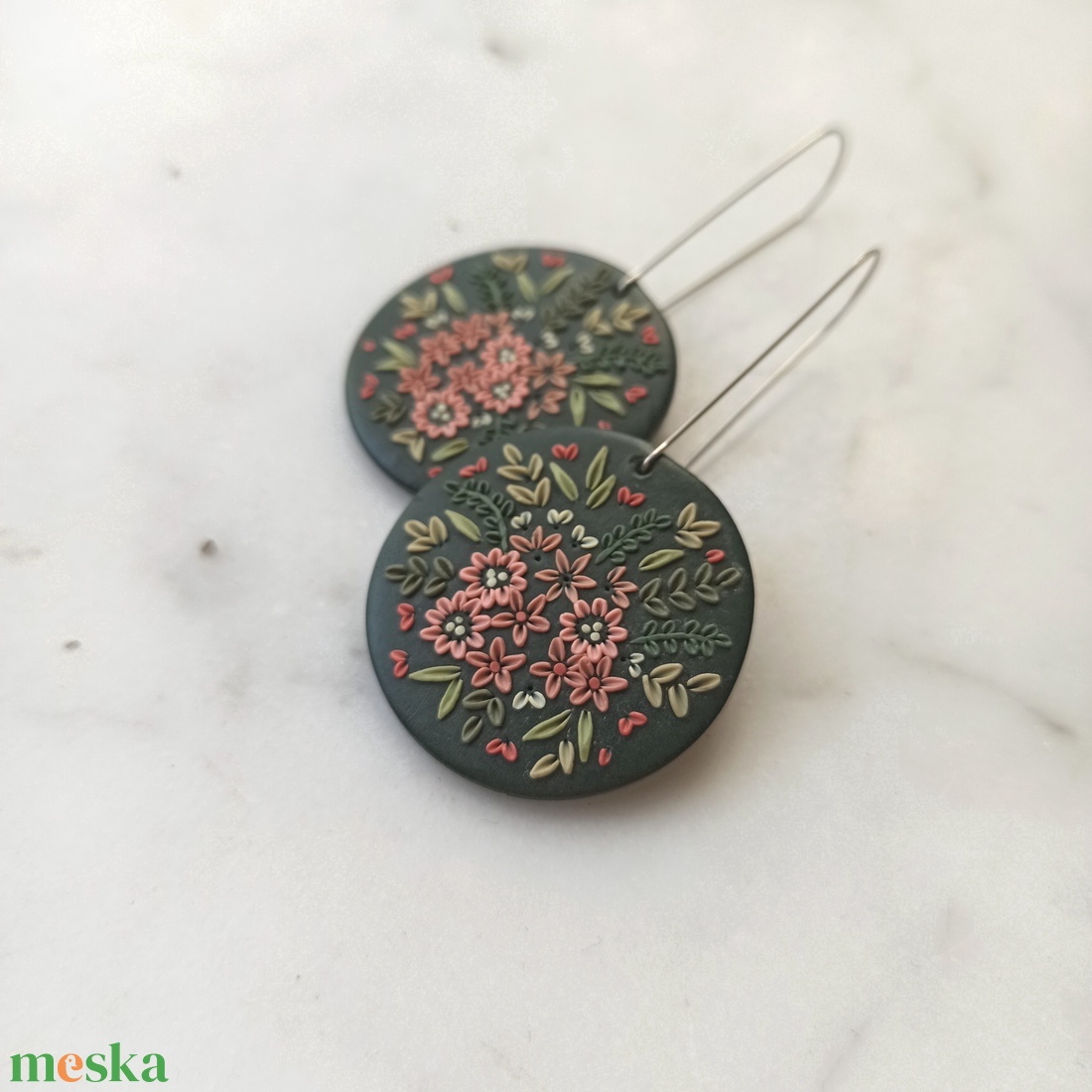 Virágos fülbevaló - ékszer - fülbevaló - lógó fülbevaló - Meska.hu