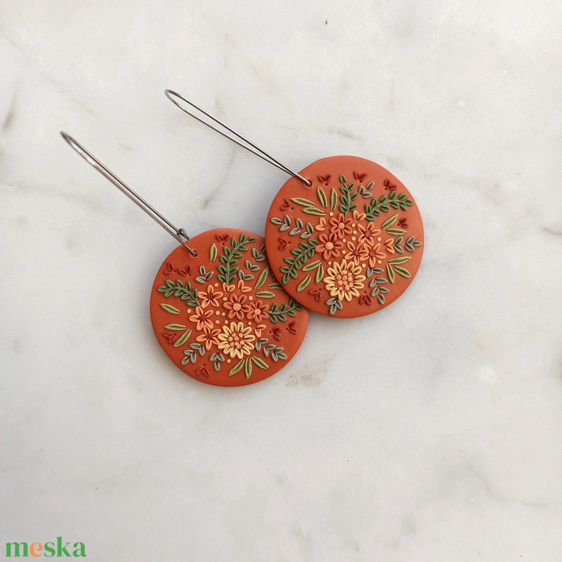 Virágos fülbevaló - ékszer - fülbevaló - lógó fülbevaló - Meska.hu