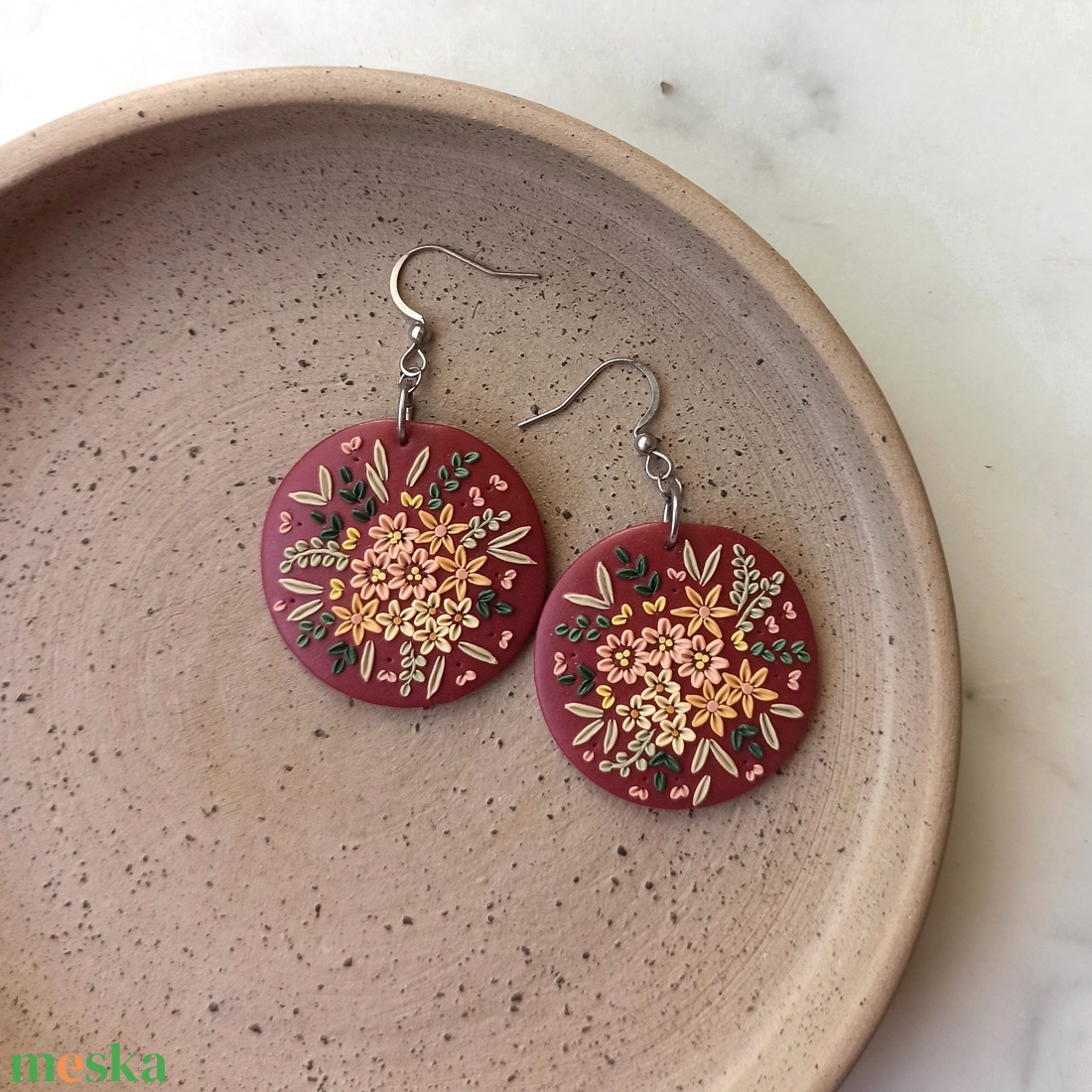 Virágos fülbevaló - ékszer - fülbevaló - lógó fülbevaló - Meska.hu