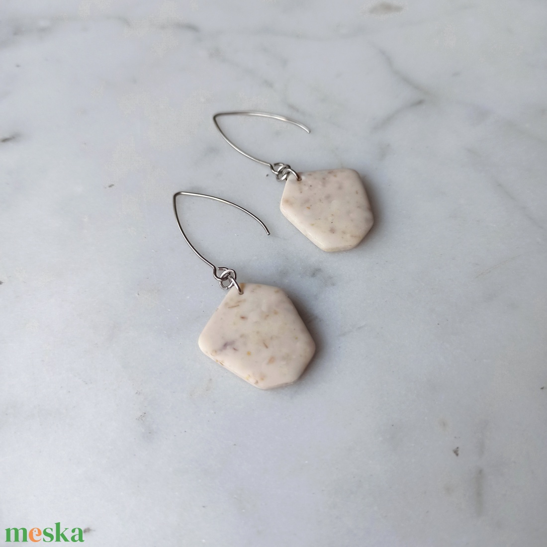 Szögletes fülbevaló - ékszer - fülbevaló - lógó fülbevaló - Meska.hu