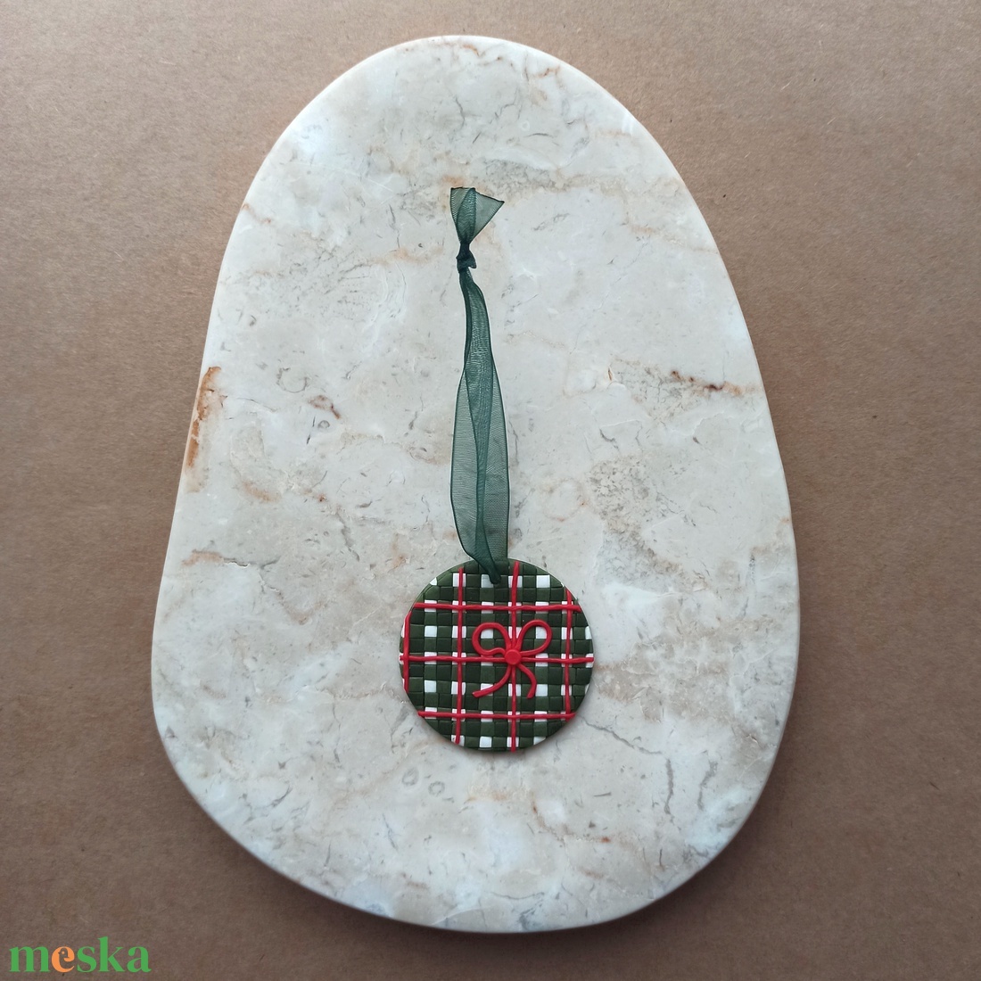 Gyurma karácsonyfadísz - ajándék - karácsony - karácsonyi lakásdekoráció - karácsonyfadíszek - Meska.hu