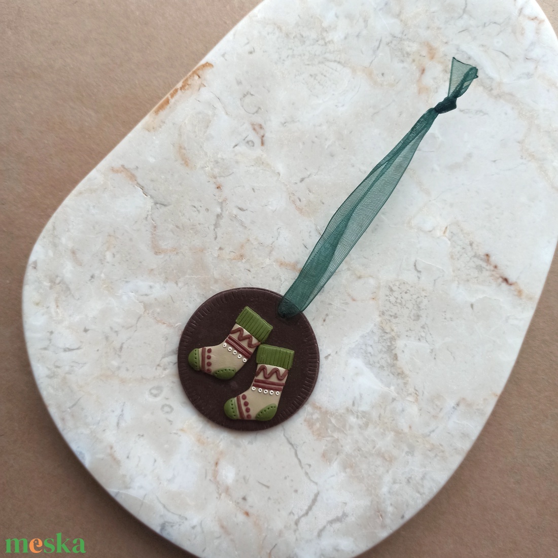 Gyurma karácsonyfadísz - zokni - karácsony - karácsonyi lakásdekoráció - karácsonyfadíszek - Meska.hu