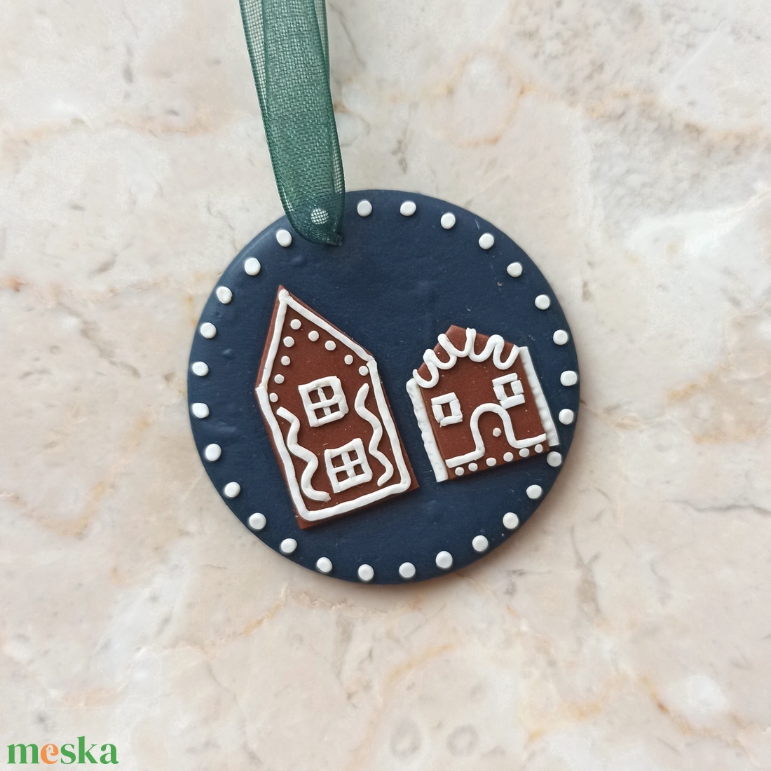Gyurma karácsonyfadísz - mézeskalács ház - karácsony - karácsonyi lakásdekoráció - karácsonyfadíszek - Meska.hu
