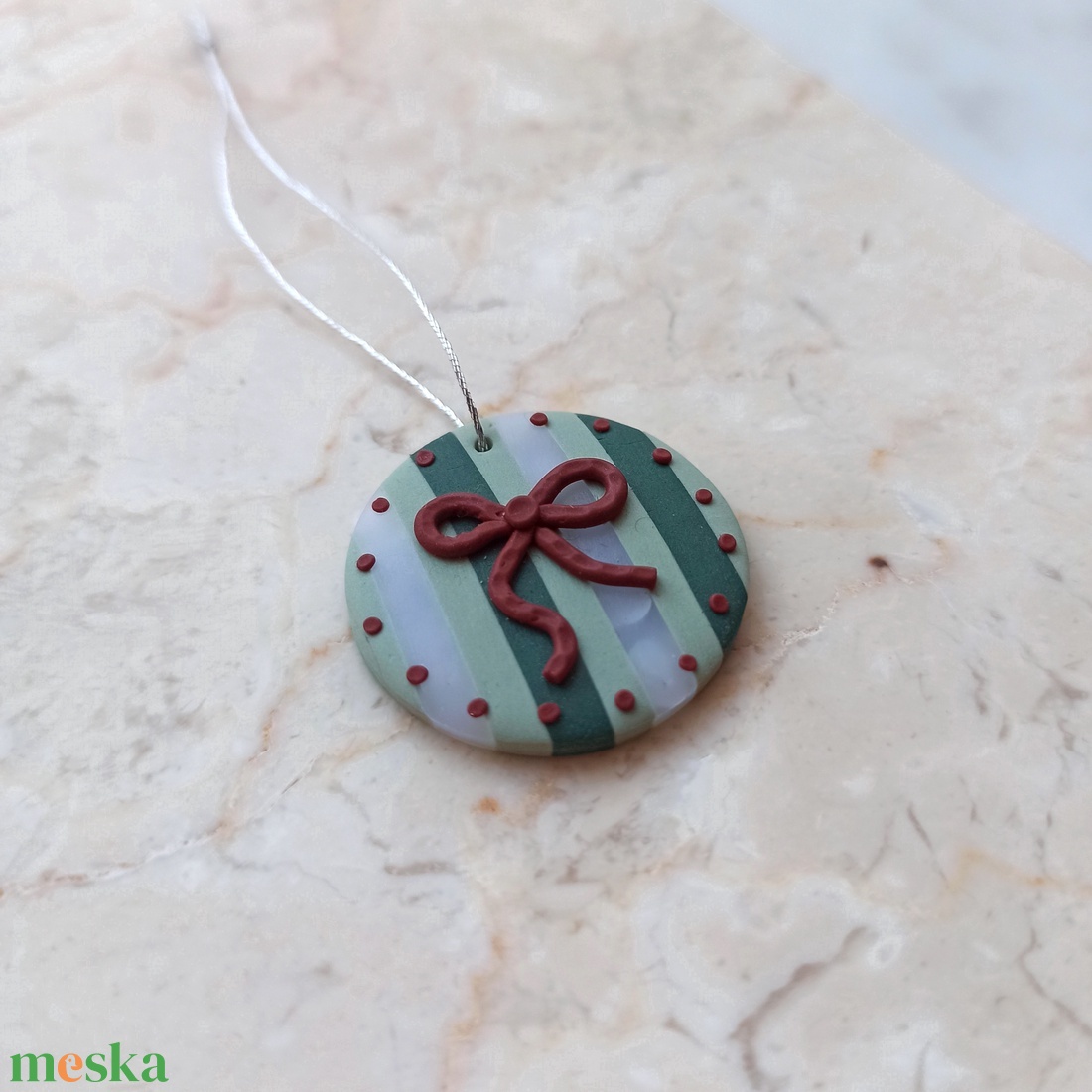 Gyurma karácsonyfadísz - masni - karácsony - karácsonyi lakásdekoráció - karácsonyfadíszek - Meska.hu