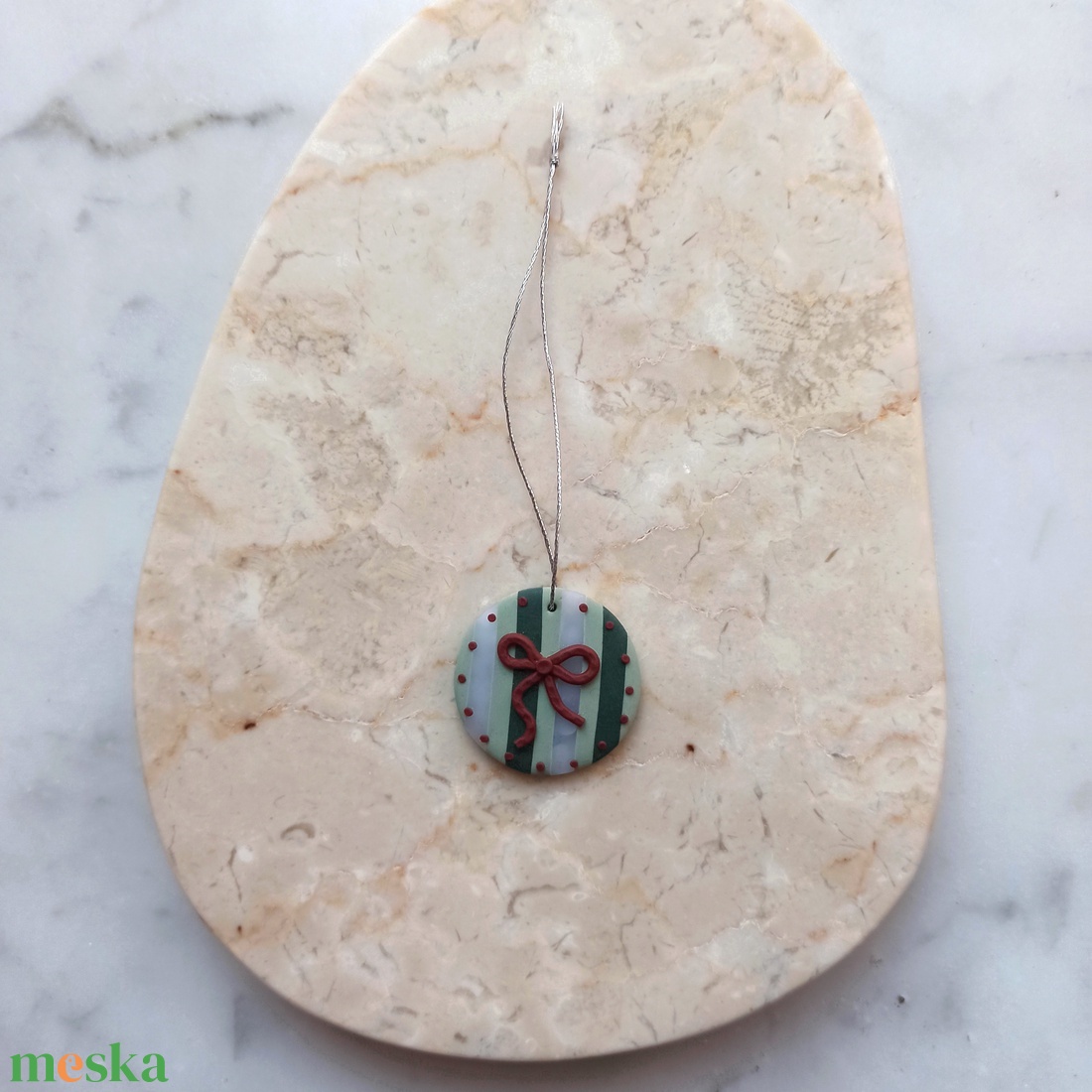 Gyurma karácsonyfadísz - masni - karácsony - karácsonyi lakásdekoráció - karácsonyfadíszek - Meska.hu