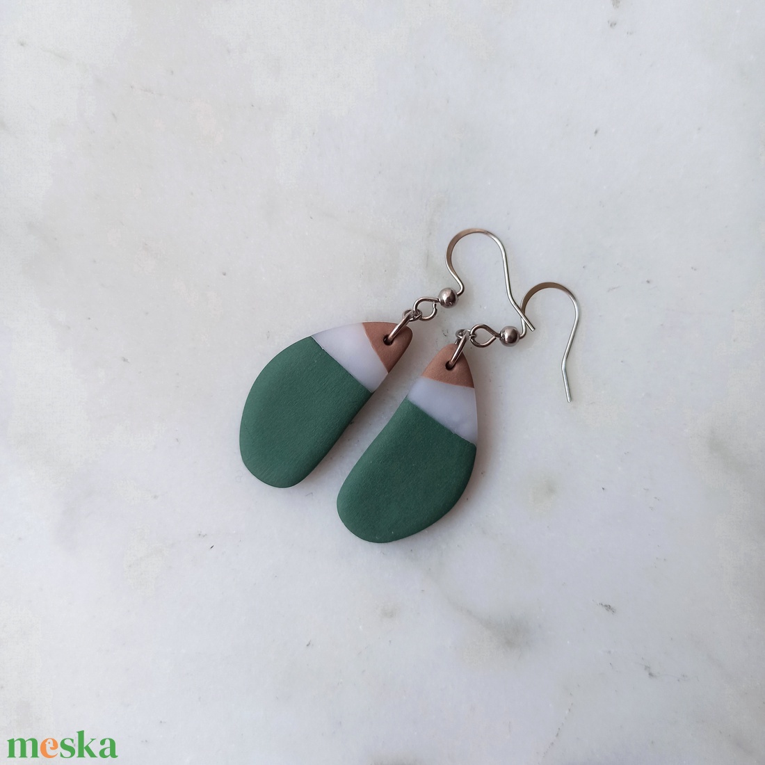 Csepp alakú gyurma fülbevaló - ékszer - fülbevaló - lógó fülbevaló - Meska.hu