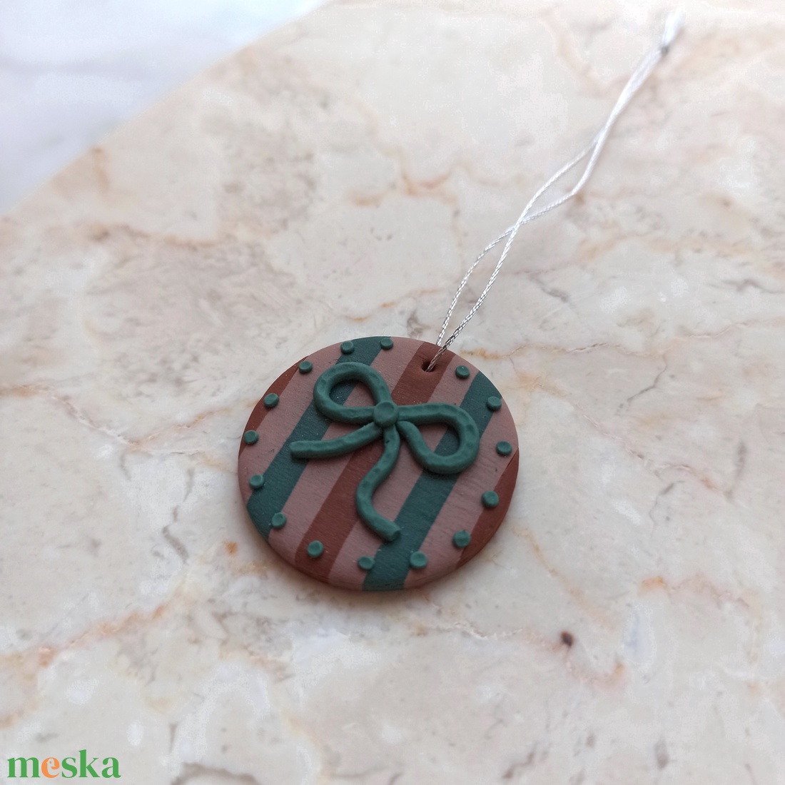 Gyurma karácsonyfadísz - masni - karácsony - karácsonyi lakásdekoráció - karácsonyfadíszek - Meska.hu