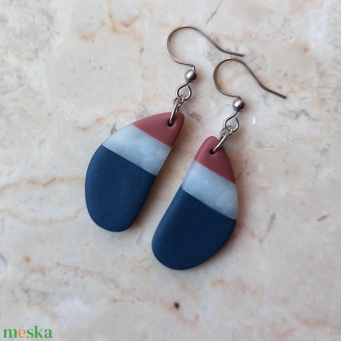 Csepp alakú gyurma fülbevaló - ékszer - fülbevaló - lógó fülbevaló - Meska.hu