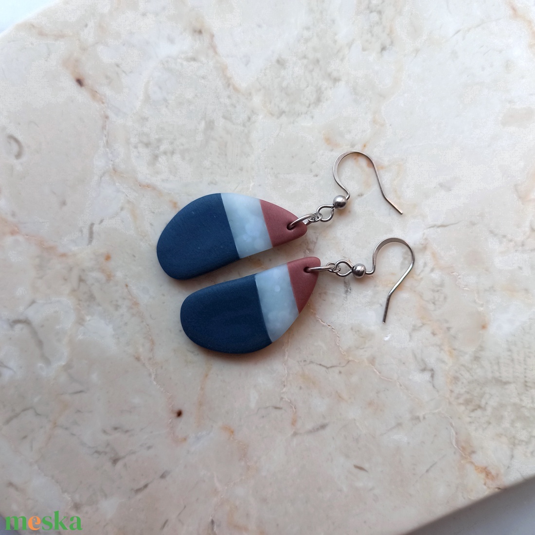 Csepp alakú gyurma fülbevaló - ékszer - fülbevaló - lógó fülbevaló - Meska.hu