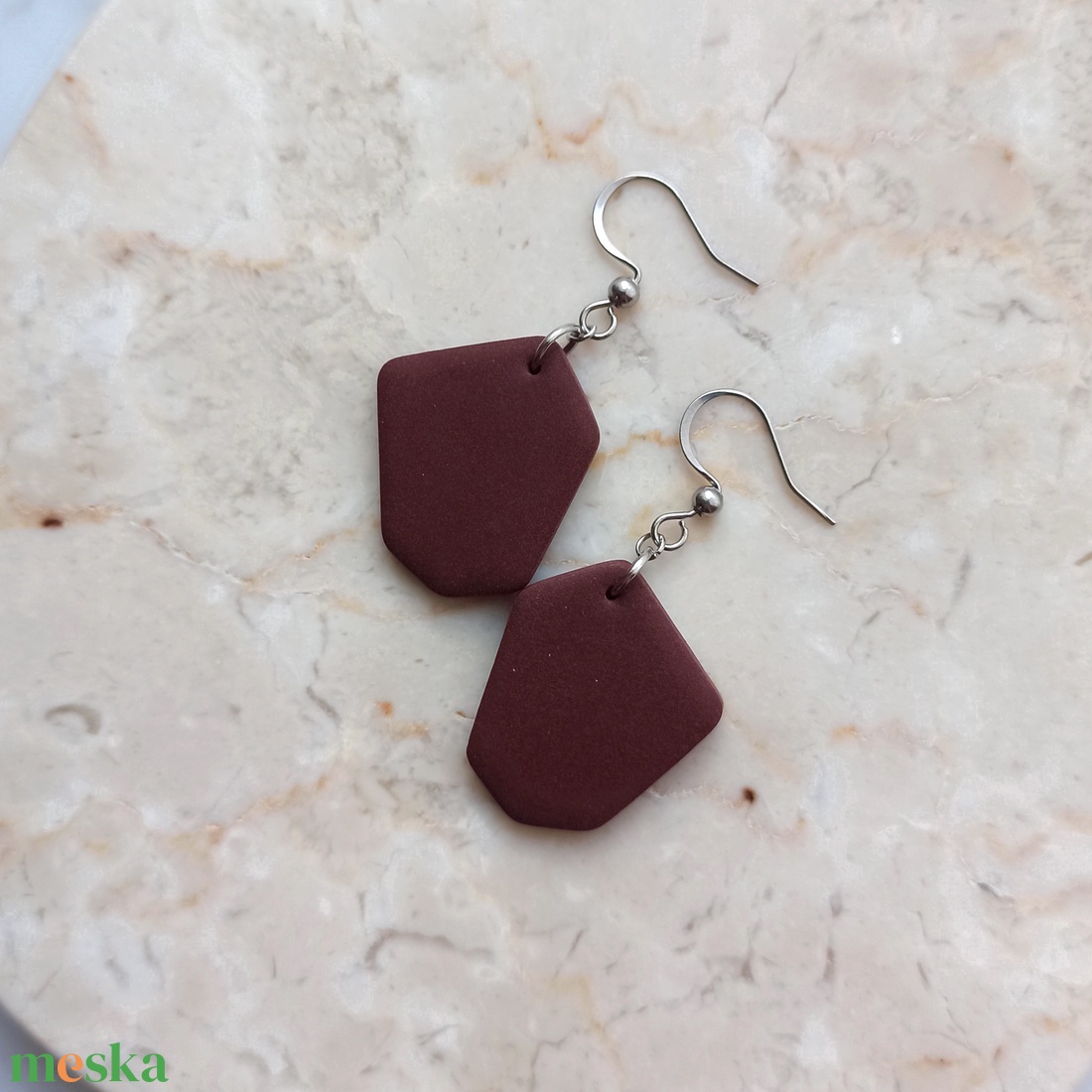 Szögletes gyurma fülbevaló - ékszer - fülbevaló - lógó fülbevaló - Meska.hu