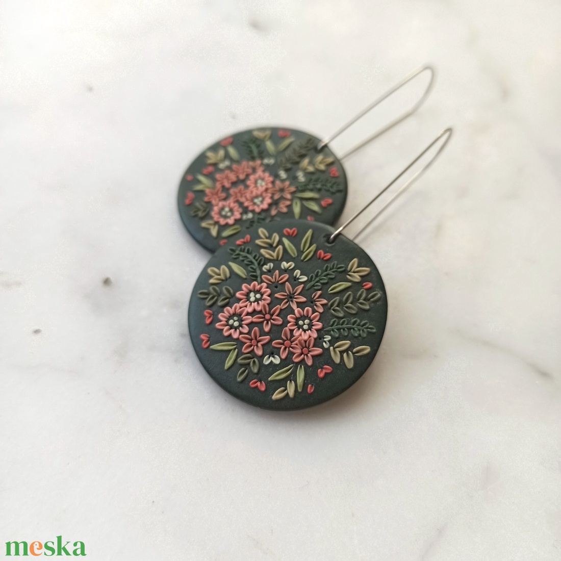 Virágos fülbevaló - ékszer - fülbevaló - lógó fülbevaló - Meska.hu