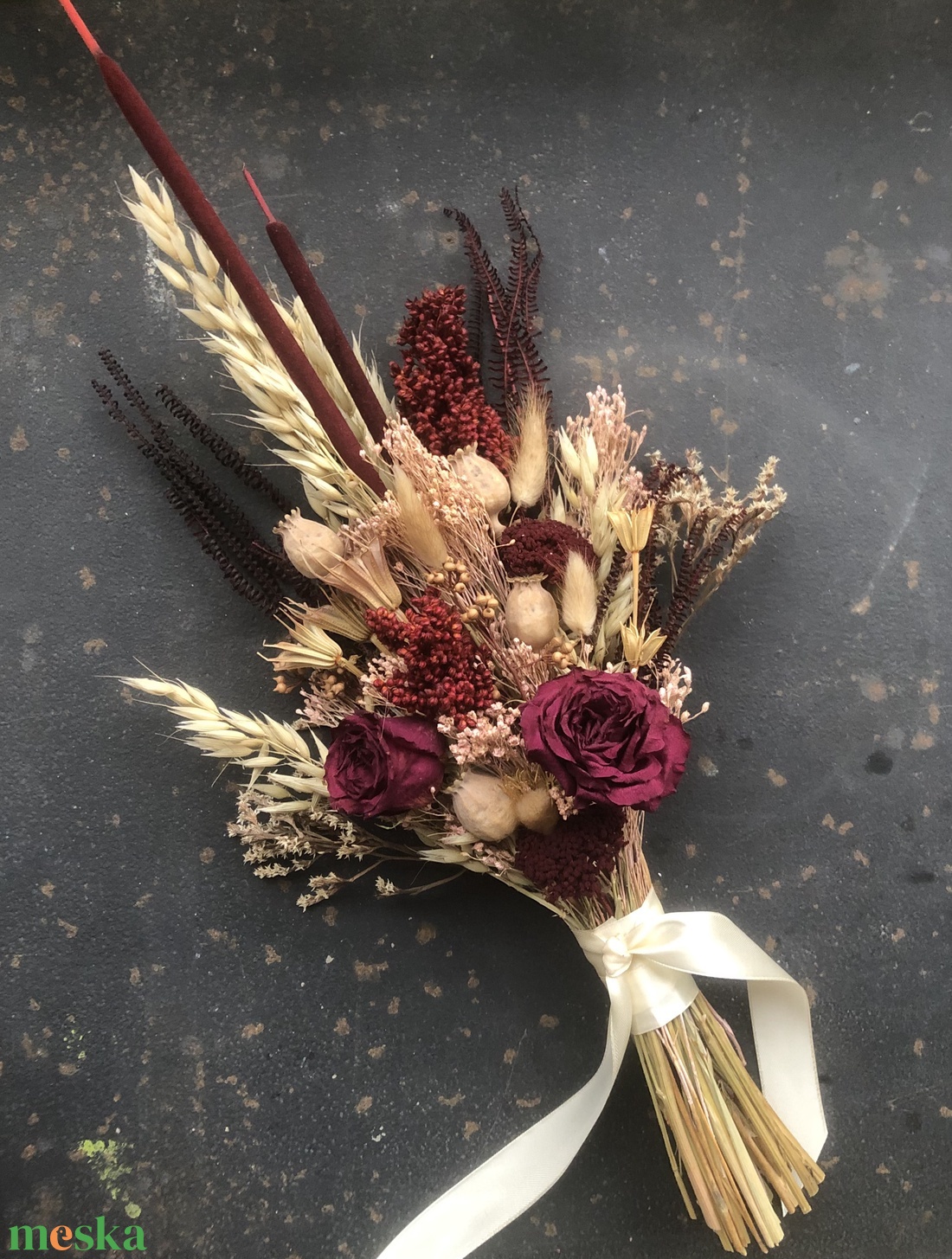 Szárazvirágcsokor rózsával - otthon & életmód - dekoráció - virágdísz és tartó - csokor & virágdísz - Meska.hu