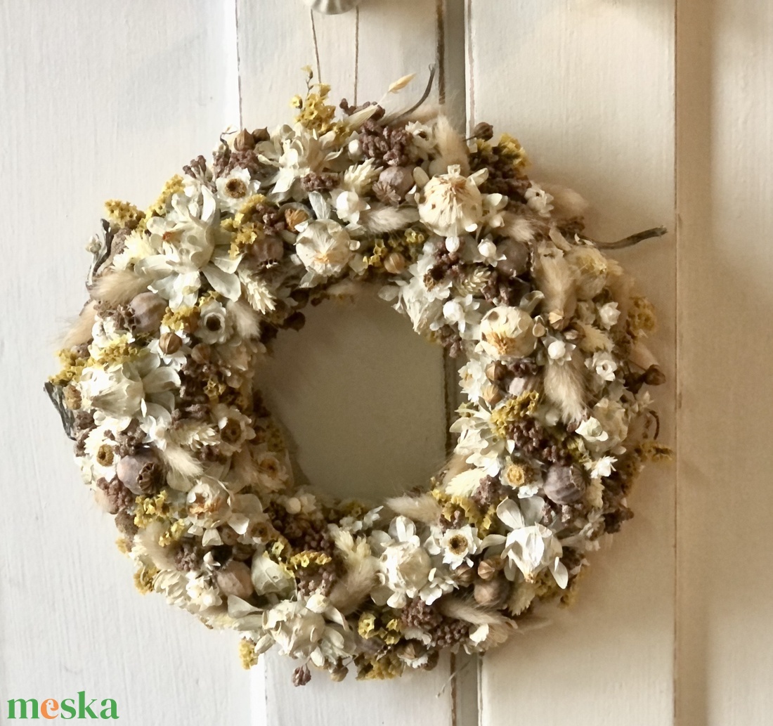 Fehér sáfrány kopogtató - otthon & életmód - dekoráció - ajtó- és ablak dekoráció - ajtódísz & kopogtató - Meska.hu