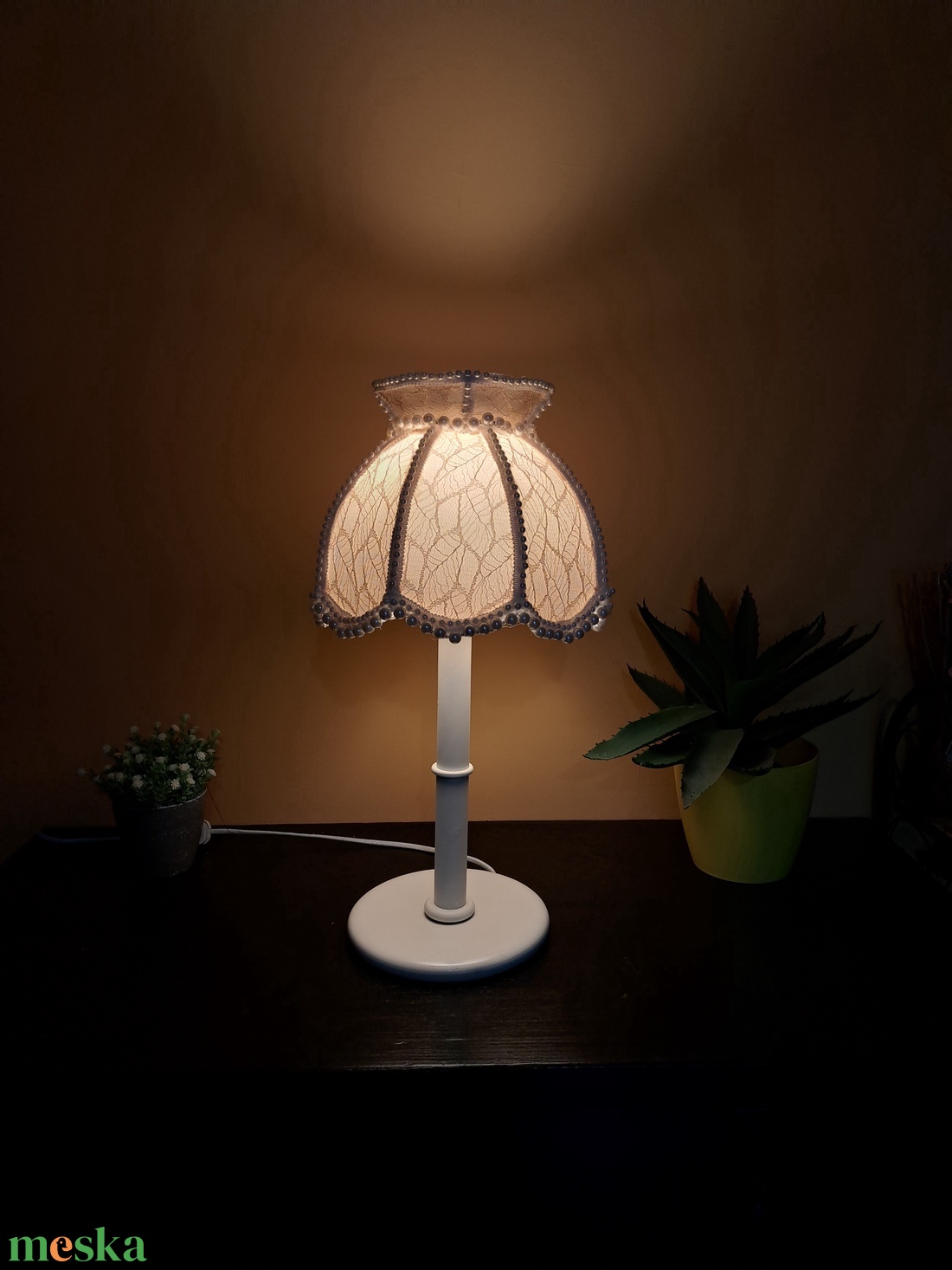 Gyöngyös vintage asztali lámpa - otthon & életmód - lámpa - hangulatlámpa - Meska.hu