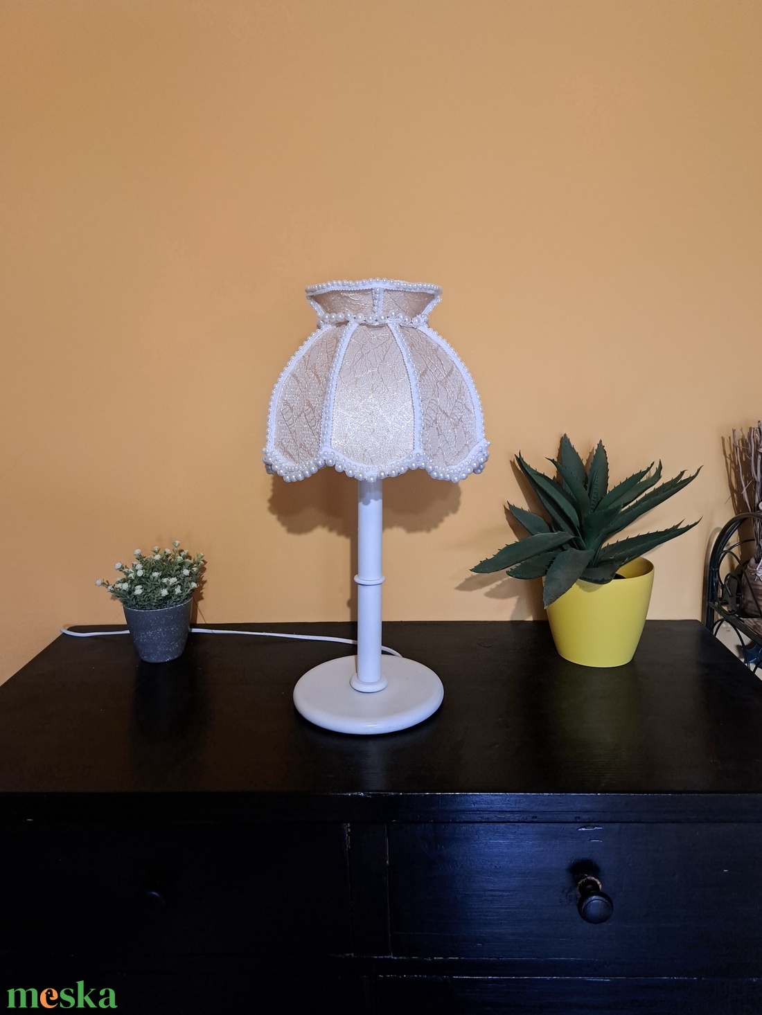 Gyöngyös vintage asztali lámpa - otthon & életmód - lámpa - hangulatlámpa - Meska.hu