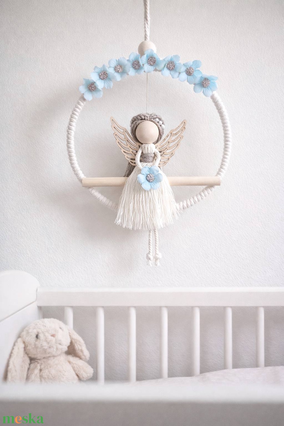 Kézzel készült makramé tündér  - baba - mama - babaszoba dekoráció - babaszoba kép - Meska.hu