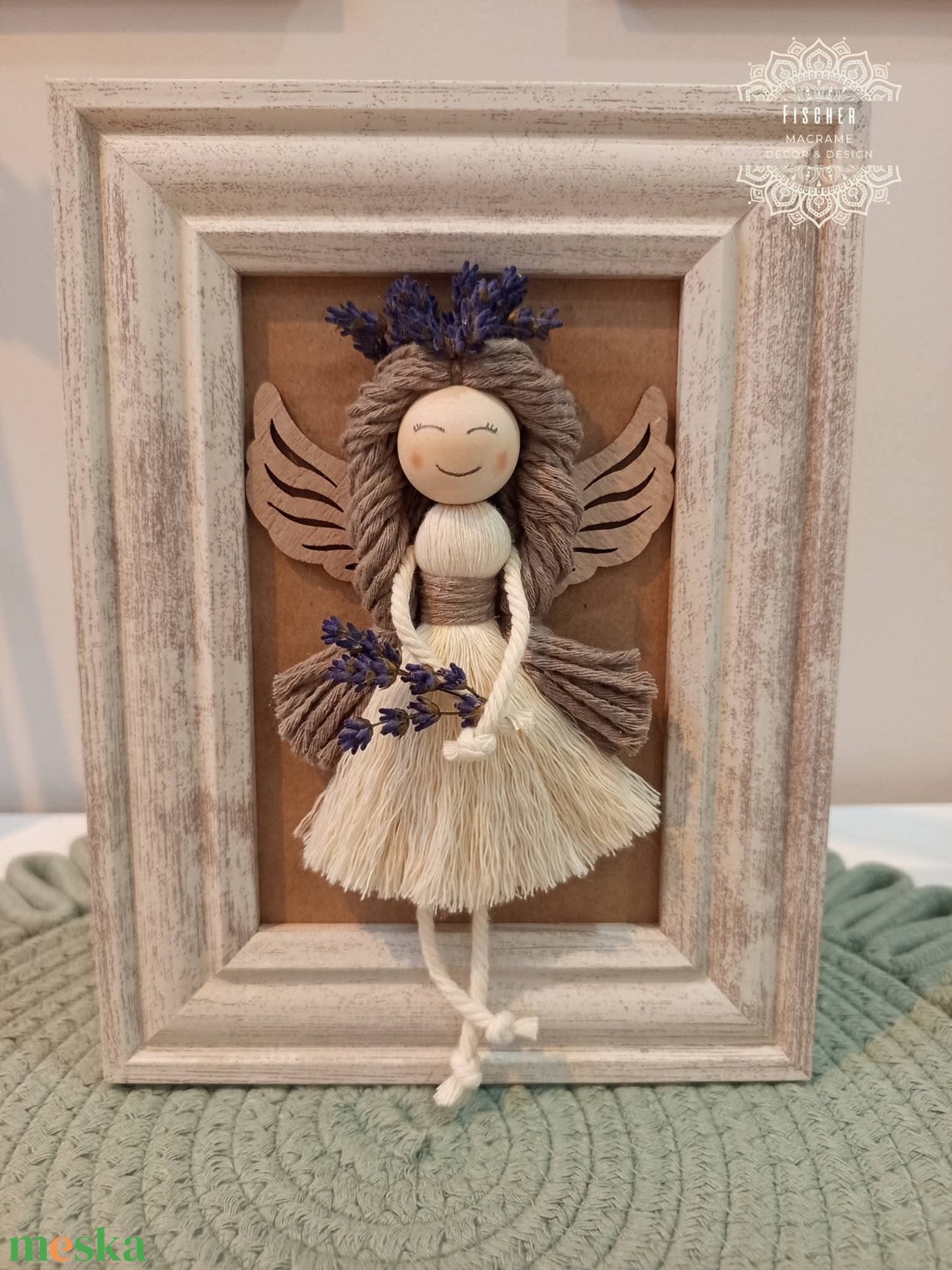 Levendulás makram� angyalka fa k�pkeretben - 21 X 16 cm  - otthon & életmód - dekoráció - asztal és polc dekoráció - asztaldísz - Meska.hu