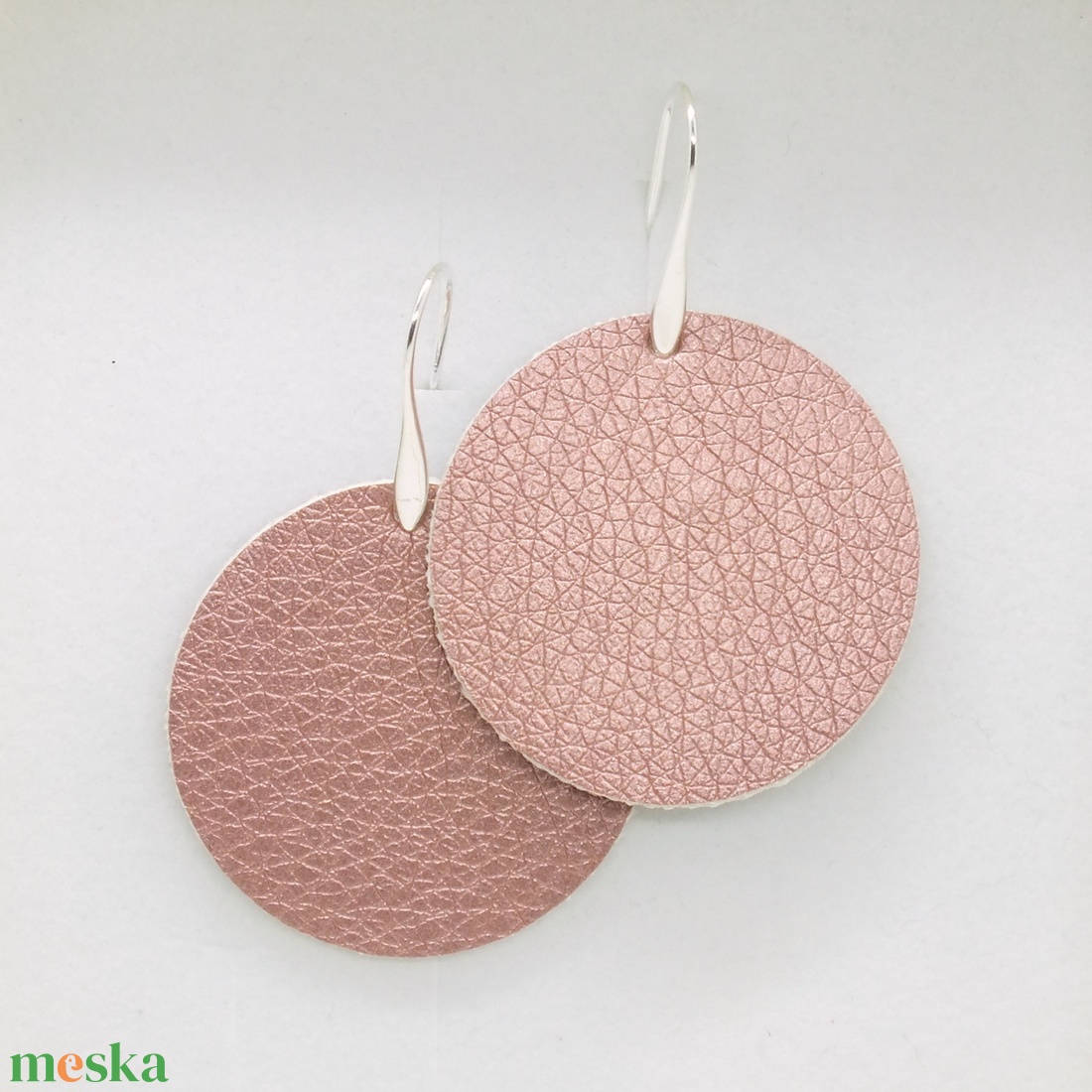 Kerek Rose Gold fülbevaló, 3,5 cm - ékszer - fülbevaló - lógós kerek fülbevaló - Meska.hu Kerek Rose Gold fülbevaló, 3,5 cm - ékszer - fülbevaló - lógós kerek fülbevaló - Meska.hu