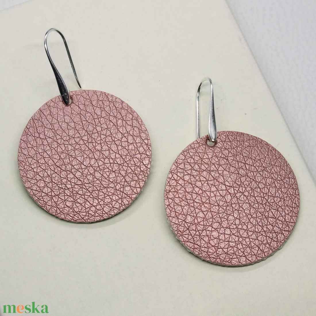 Kerek Rose Gold fülbevaló, 3,5 cm - ékszer - fülbevaló - lógós kerek fülbevaló - Meska.hu Kerek Rose Gold fülbevaló, 3,5 cm - ékszer - fülbevaló - lógós kerek fülbevaló - Meska.hu