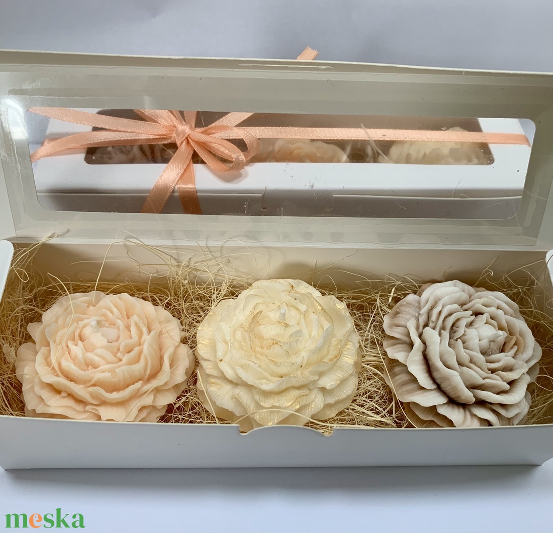 Nőnapi köszöntő ajándék díszdobozban  - otthon & életmód - gyertya, illat, aroma - gyertya - Meska.hu