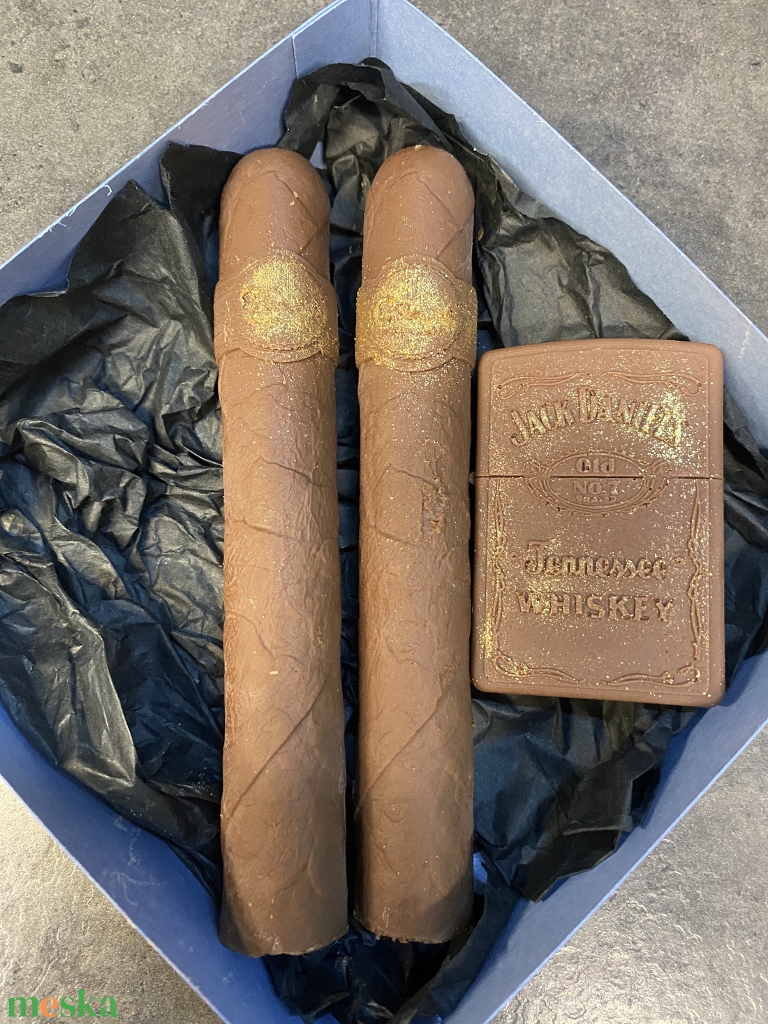 Csokoládé szivar+öngyújtó - élelmiszer - édesség - kézműves csokoládé - Meska.hu