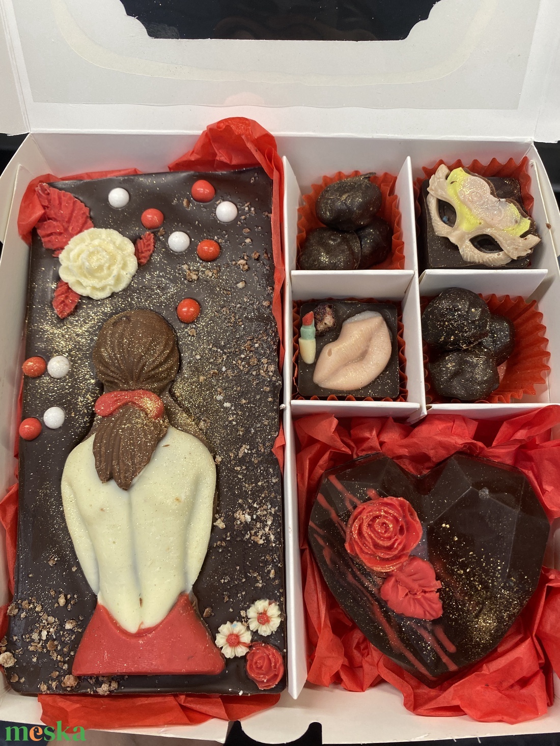 Női formás szett - élelmiszer - édesség - kézműves csokoládé - Meska.hu