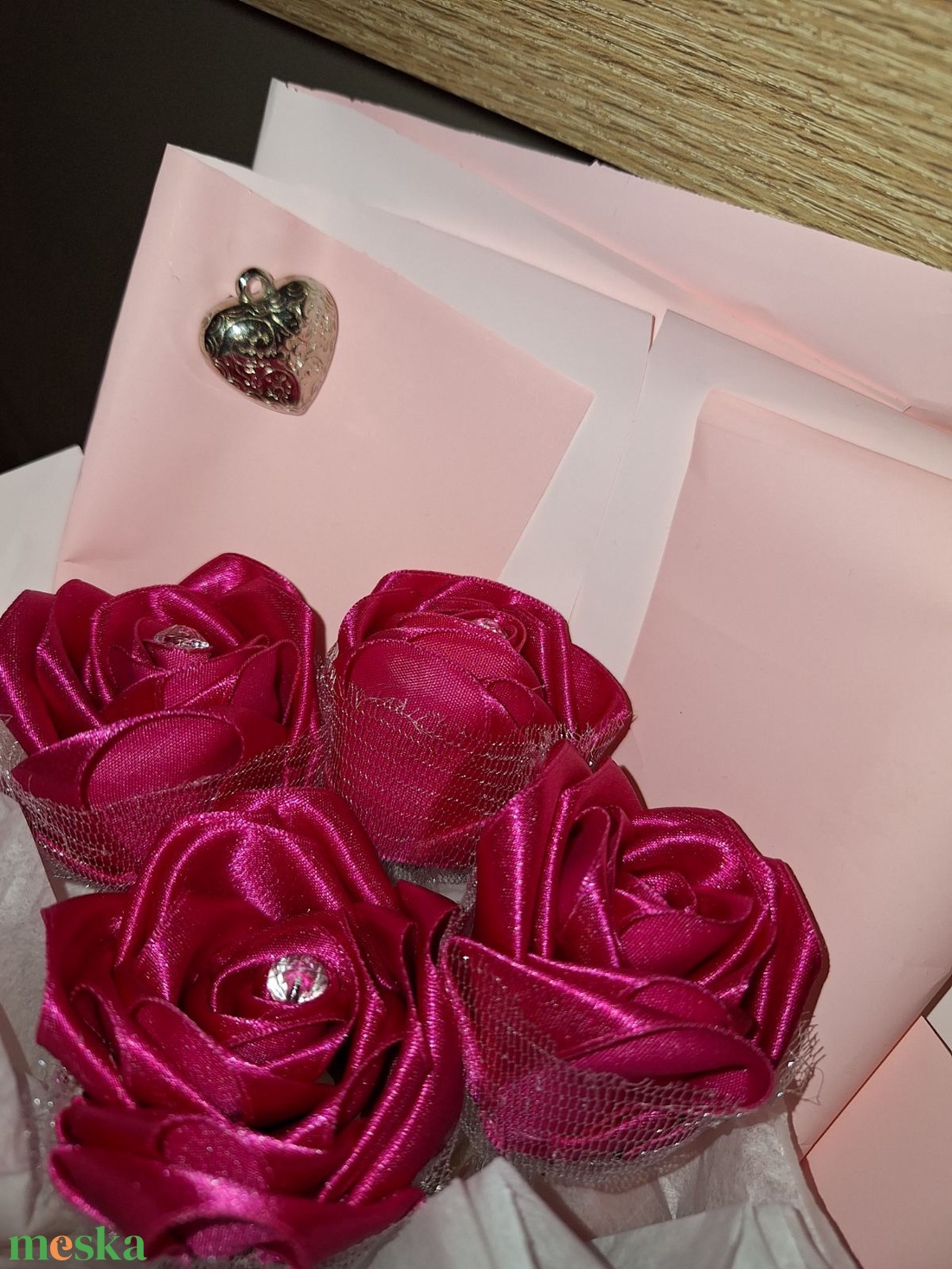 Pink örök rózsa csokor - otthon & életmód - dekoráció - virágdísz és tartó - csokor & virágdísz - Meska.hu Pink örök rózsa csokor - otthon & életmód - dekoráció - virágdísz és tartó - csokor & virágdísz - Meska.hu