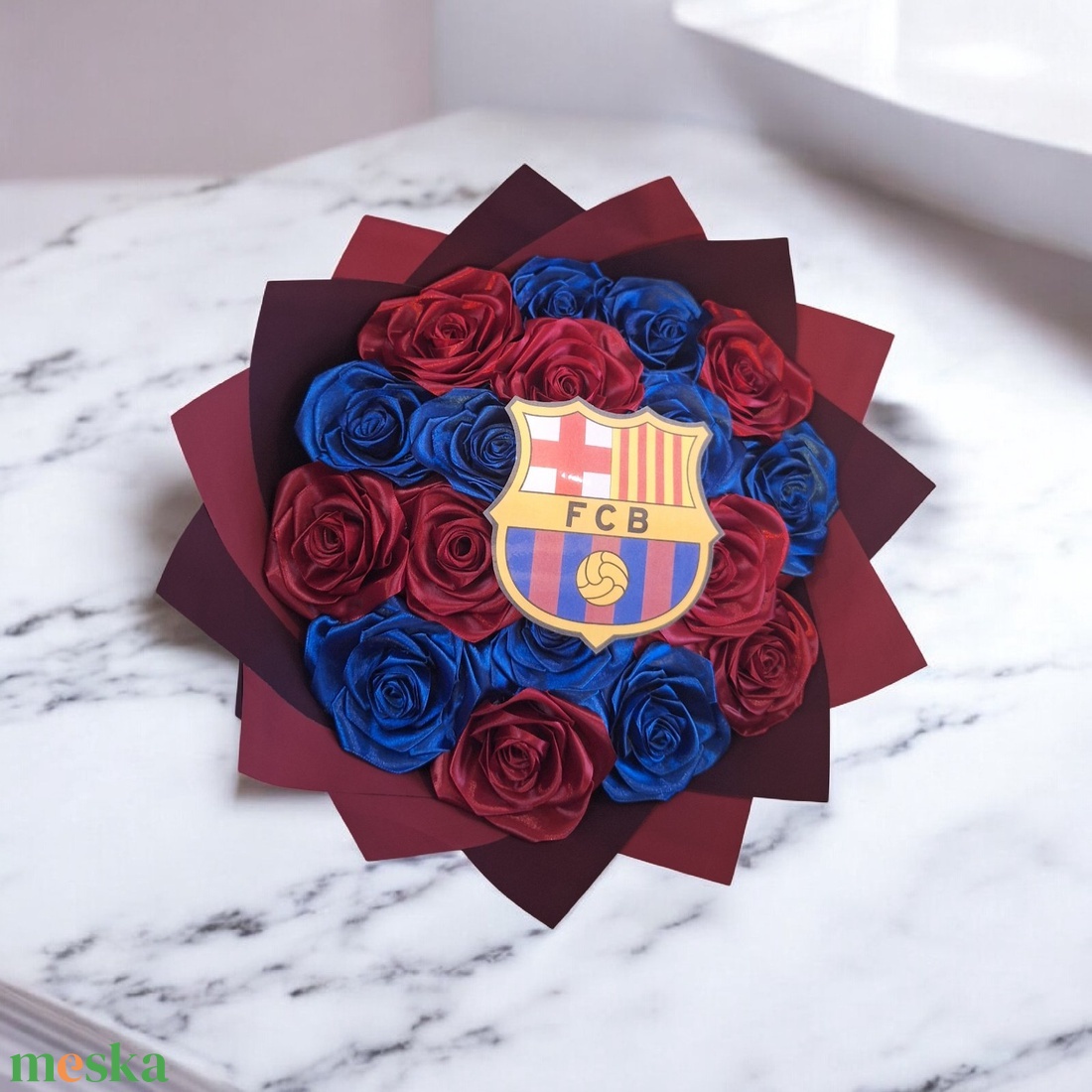 Barcelonás örök rózsa csokor - Tökéletes ajándék, ha a futball több mint hobbi - otthon & életmód - virágdekoráció - virágok - virágcsokor - Meska.hu
