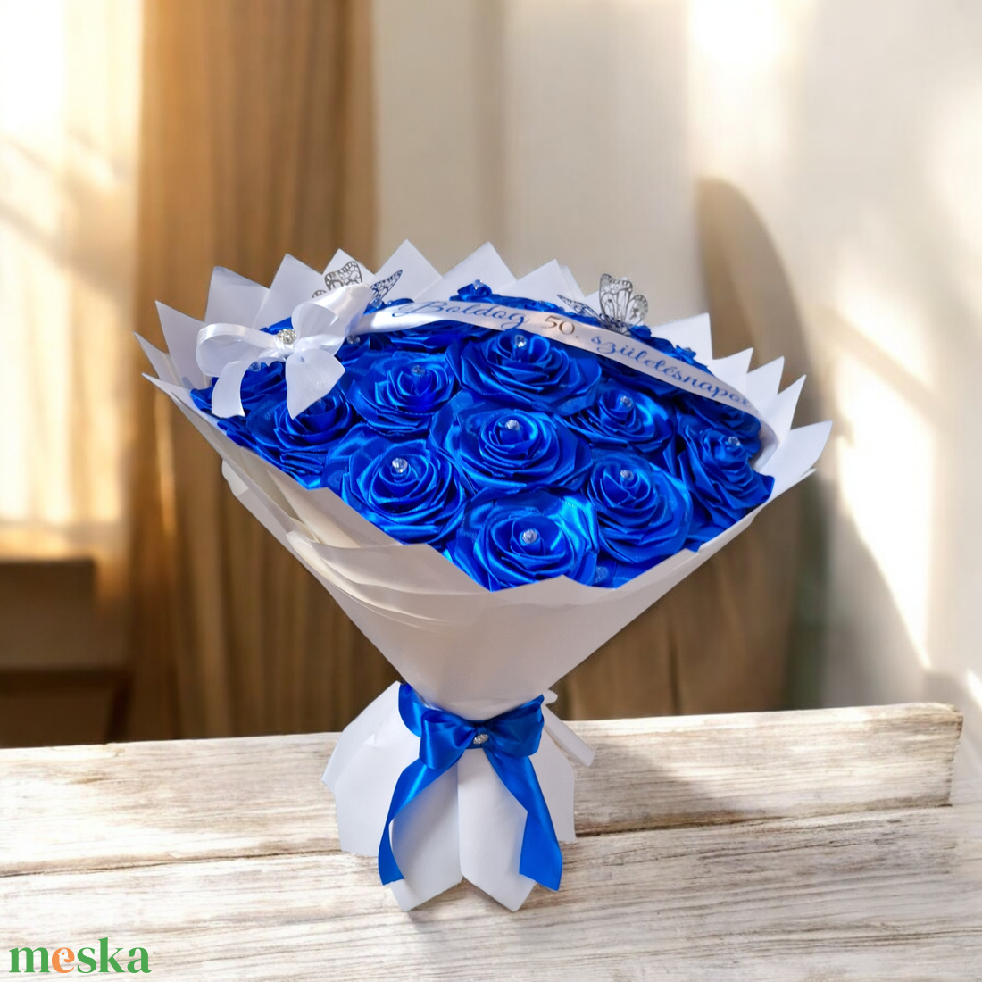 Személyre szabható királykék örökrózsacsokor � felirattal - otthon & életmód - virágdekoráció - virágok - virágcsokor - Meska.hu