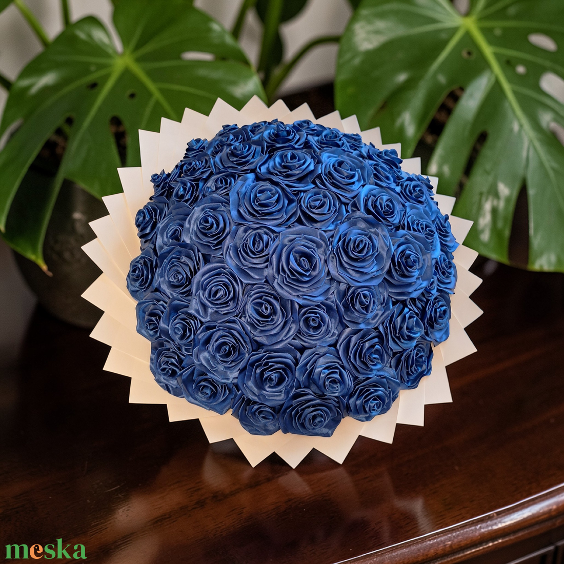 Óriás rózsacsokor � 56 szálas tengerészkék, 70 cm átmérőjű � Prémium kézműves ajándék - otthon & életmód - virágdekoráció - virágok - virágcsokor - Meska.hu