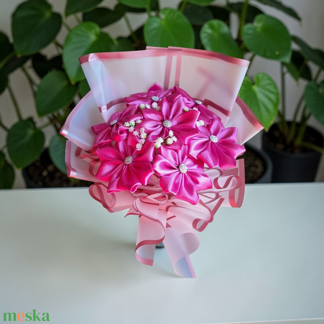 Rózsaszín pluméria szatén csokor (7 szál) � kézműves örökcsokor Anyák napjára, ballagásra - otthon & életmód - virágdekoráció - virágok - virágcsokor - Meska.hu
