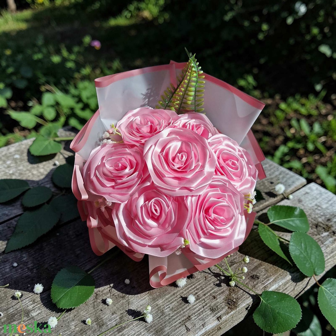 7 szálas rózsaszín szatén rózsacsokor � romantikus ajándék - otthon & életmód - virágdekoráció - virágok - virágcsokor - Meska.hu