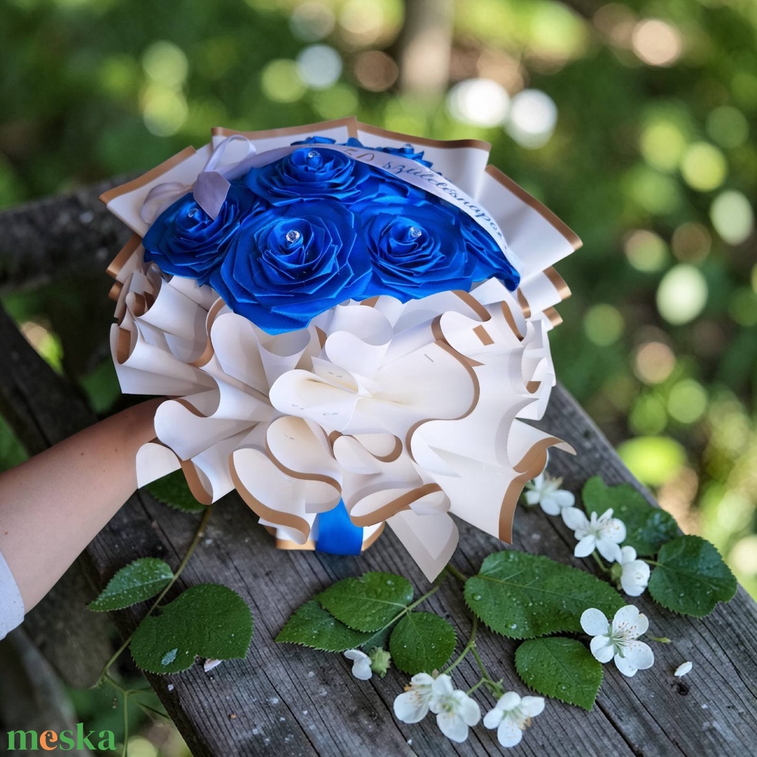 Királykék örökrózsa csokor egyedi felirattal � szatén rózsacsokor, születésnapi ajándék, örök virágcsokor - otthon & életmód - virágdekoráció - virágok - virágcsokor - Meska.hu