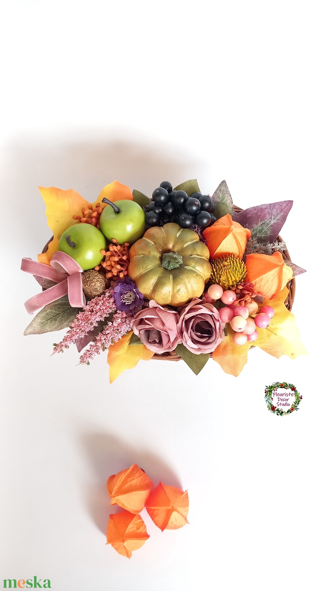 Zöld Almák Kosárban Dísztökkel - Őszi Asztaldísz - otthon & életmód - dekoráció - asztal és polc dekoráció - asztaldísz - Meska.hu