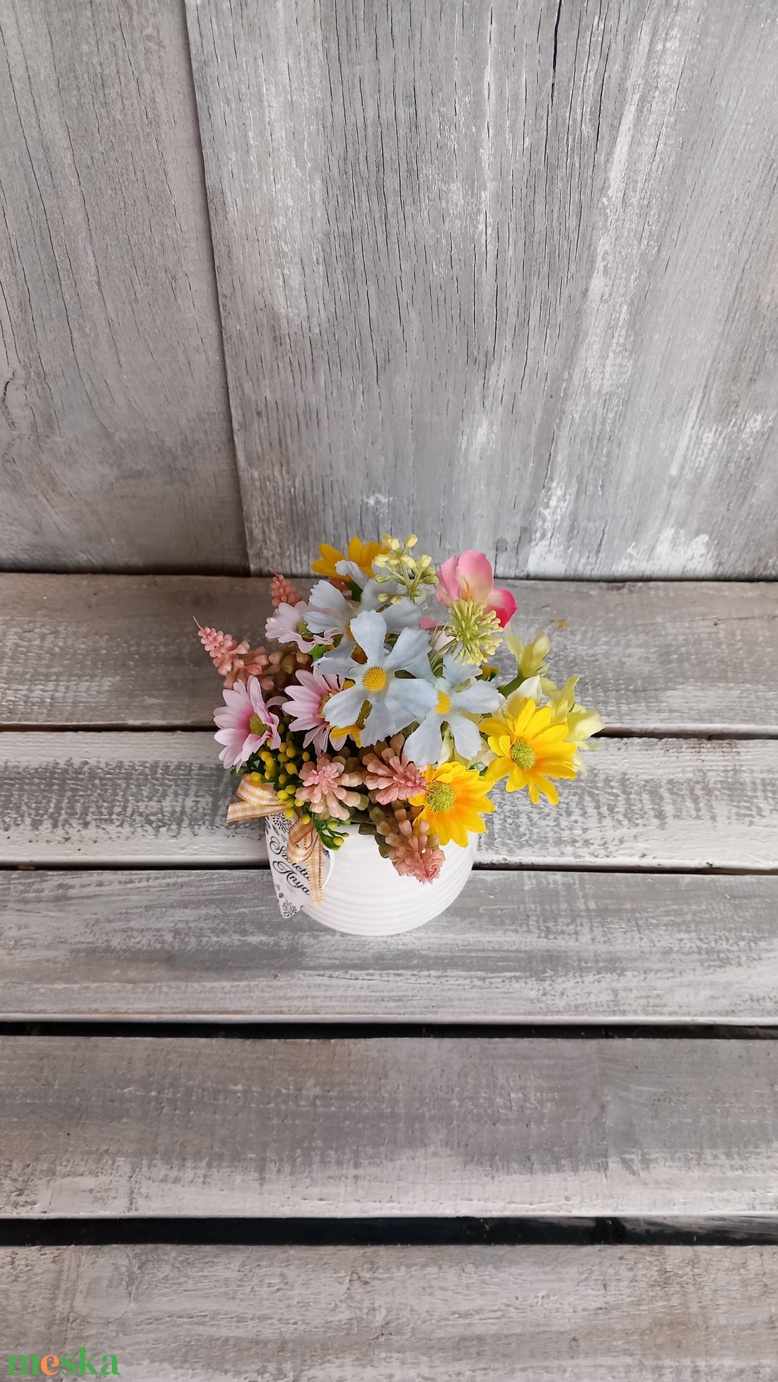  Szeretet-Szív Virágai  - Tavaszi Asztaldísz/Virágos Asztaldísz/Köszöntő Virágdísz - otthon & életmód - dekoráció - asztal és polc dekoráció - asztaldísz - Meska.hu