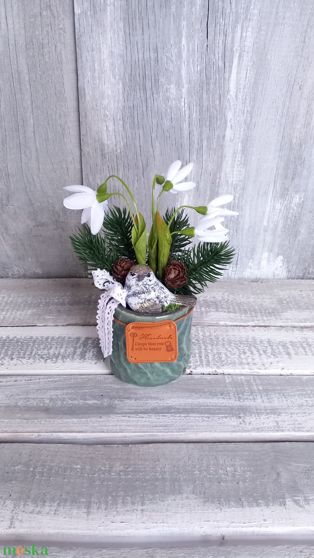  Hóvirágok Kismadara - Hóvirágos Asztaldísz/Téli Asztaldísz/Virágos Asztaldísz - otthon & életmód - dekoráció - asztal és polc dekoráció - asztaldísz - Meska.hu