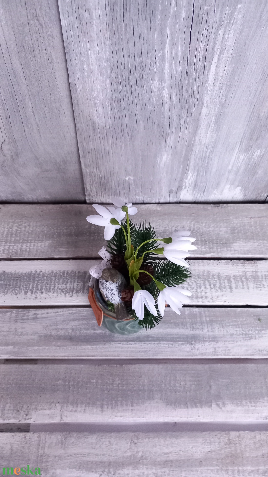  Hóvirágok Kismadara - Hóvirágos Asztaldísz/Téli Asztaldísz/Virágos Asztaldísz - otthon & életmód - dekoráció - asztal és polc dekoráció - asztaldísz - Meska.hu