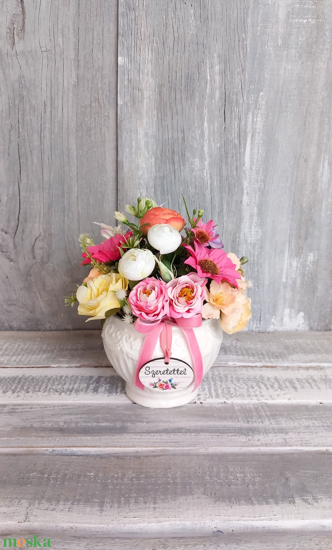  Szeretettel Neked  - Tavaszi Asztaldísz/Virágos Asztaldísz/Köszöntő Virágdísz - otthon & életmód - virágdekoráció - virágdíszek - asztali virágdísz - Meska.hu