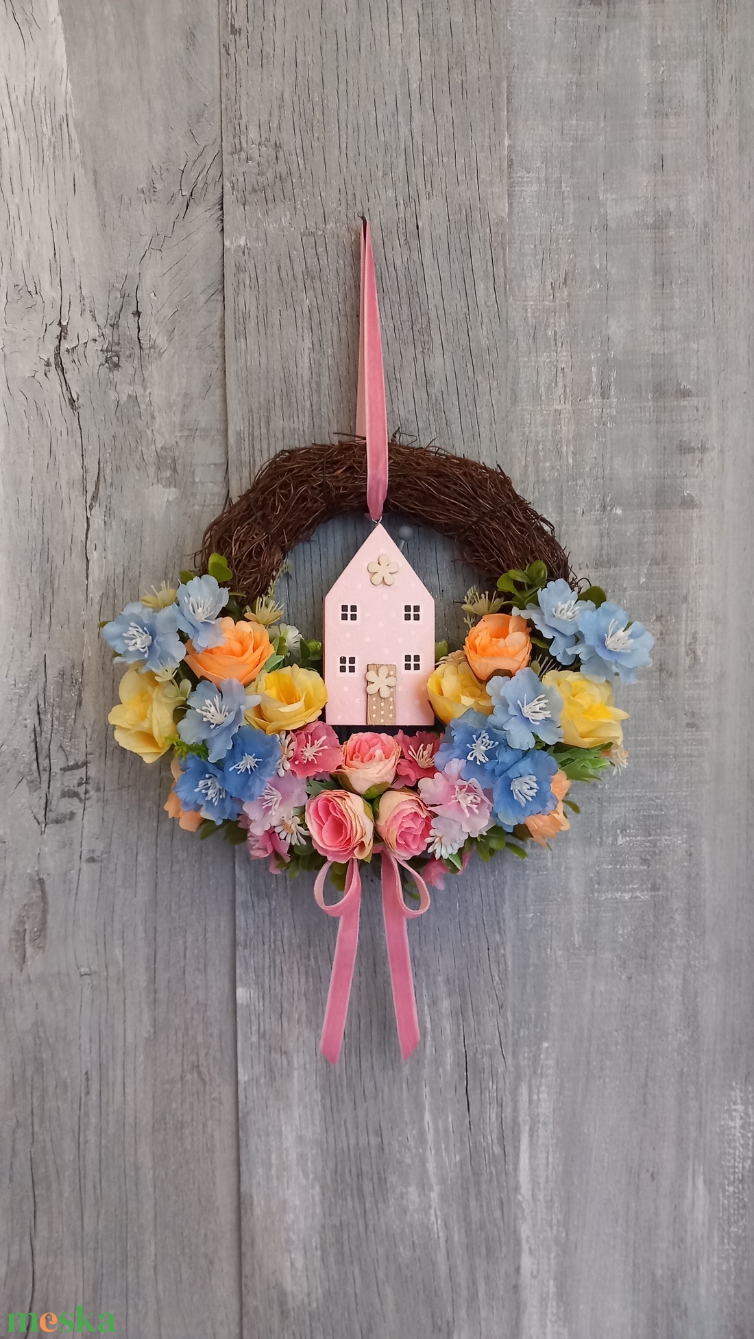 Virágos Házikó Kopogtat- /Tavasz Ajtódísz/Virágos Kopogtató/ Tavaszi Kopogtató /Ajtódísz /Falidísz/Koszorú - otthon & életmód - dekoráció - ajtó- és ablak dekoráció - ajtódísz & kopogtató - Meska.hu