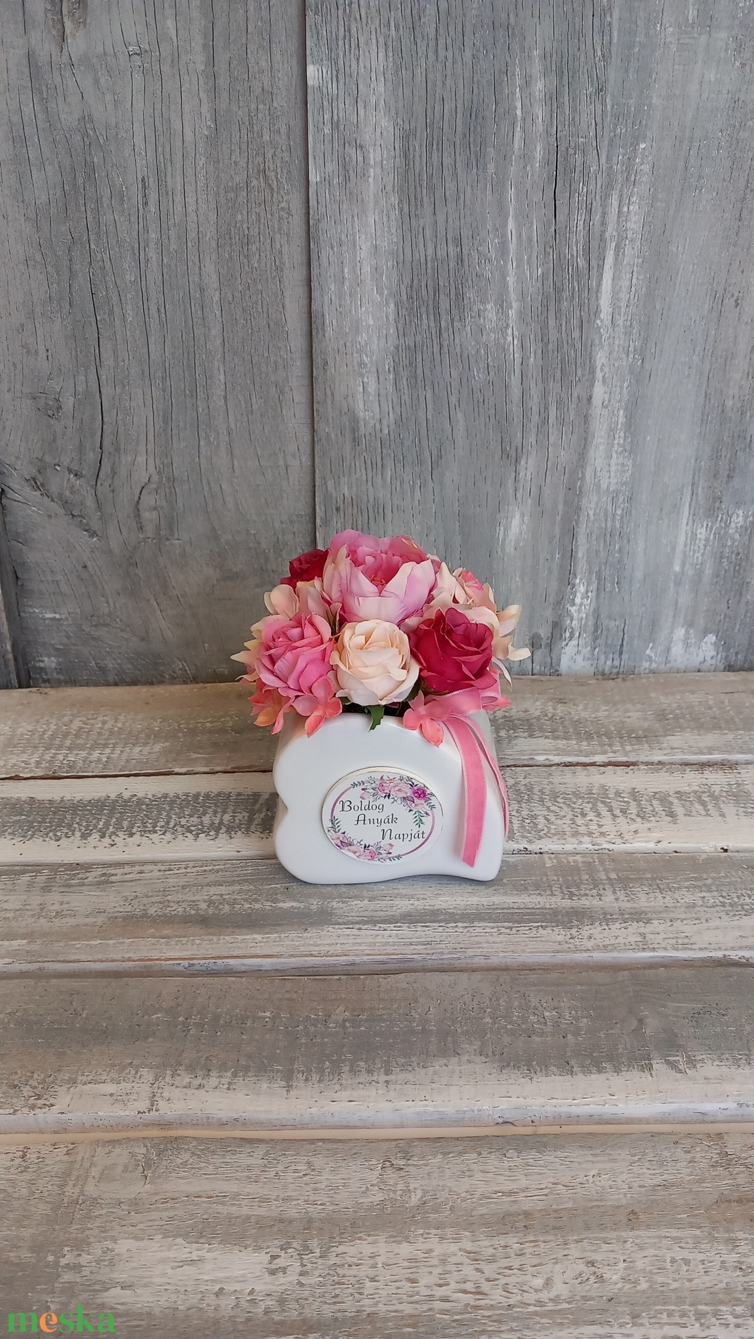  VirágosSzív  - Anyák-napi Asztaldísz/Virágos Asztaldísz/Köszöntő Virágdísz/ - otthon & életmód - virágdekoráció - virágdíszek - virágdísz kaspóban - Meska.hu