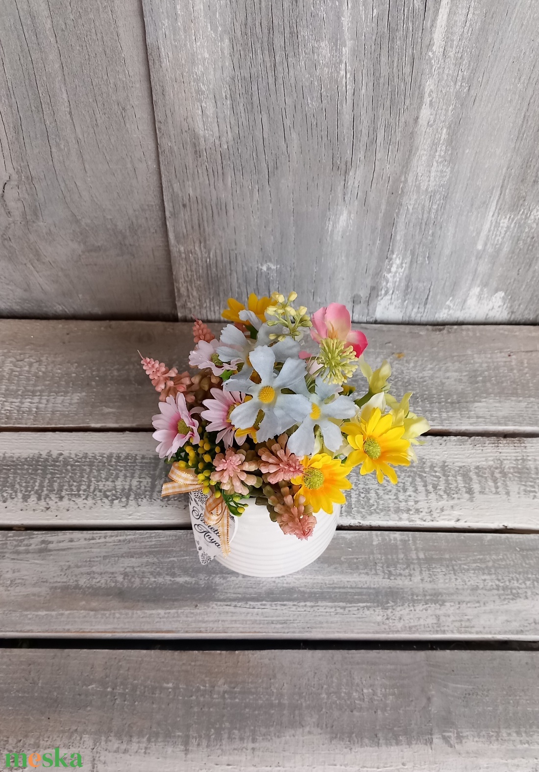  Szeretet-Szív Virágai  - Tavaszi Asztaldísz/Virágos Asztaldísz/Köszöntő Virágdísz/Anyák-napi Asztaldísz - otthon & életmód - virágdekoráció - virágdíszek - virágdísz kaspóban - Meska.hu