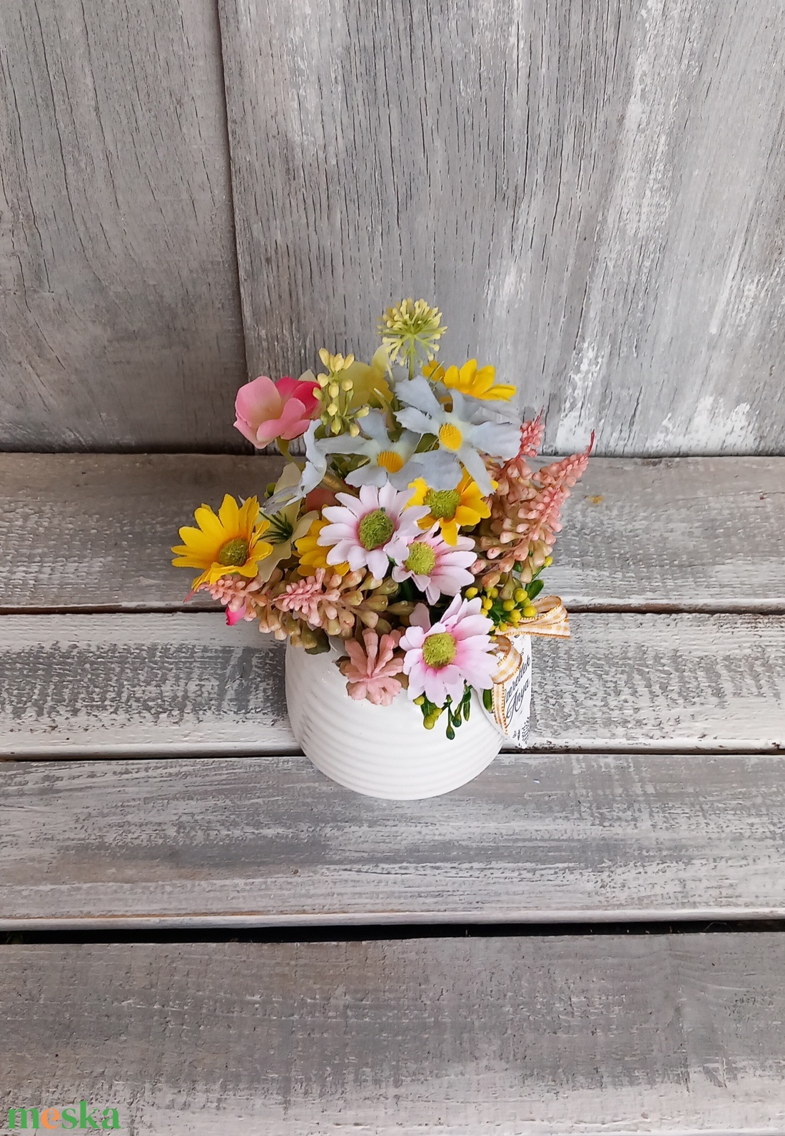  Szeretet-Szív Virágai  - Tavaszi Asztaldísz/Virágos Asztaldísz/Köszöntő Virágdísz/Anyák-napi Asztaldísz - otthon & életmód - virágdekoráció - virágdíszek - virágdísz kaspóban - Meska.hu