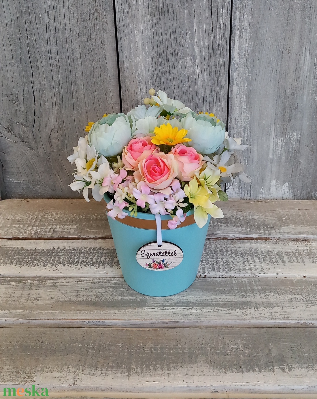  Szeretettel  - Tavaszi Asztaldísz/Virágos Asztaldísz/Köszöntő Virágdísz/Asztaldísz/Virágdísz - otthon & életmód - virágdekoráció - virágdíszek - virágdísz kaspóban - Meska.hu