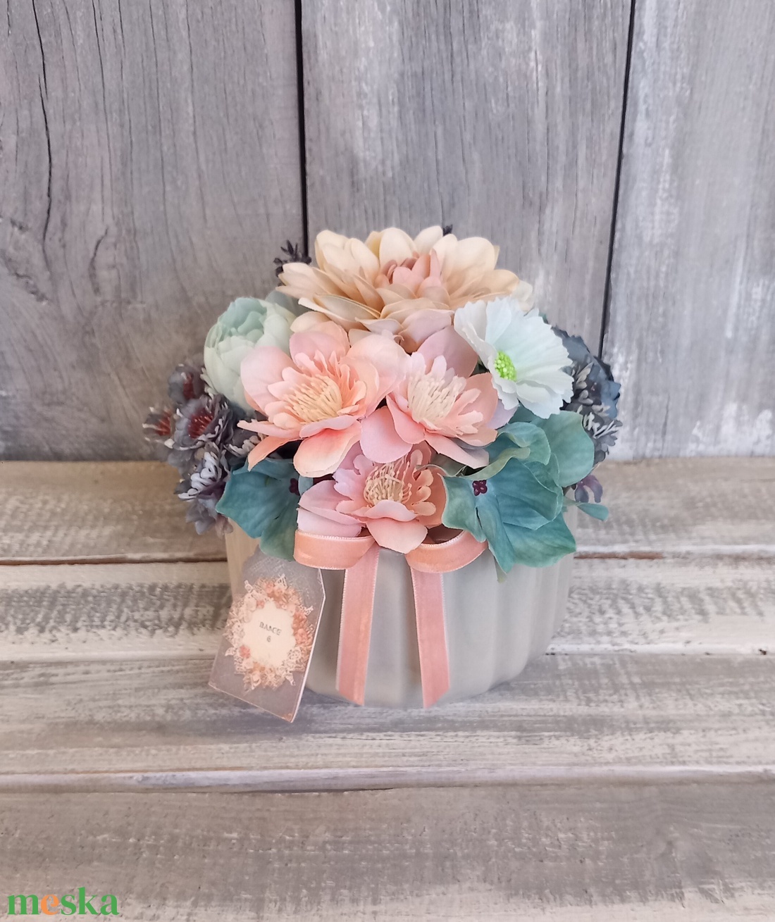 Vintage Kékség - Anyák-napi Asztaldísz/Tavaszi Asztaldísz/Virágos Asztaldísz/Köszöntő Asztaldísz - otthon & életmód - virágdekoráció - virágdíszek - virágdísz kaspóban - Meska.hu