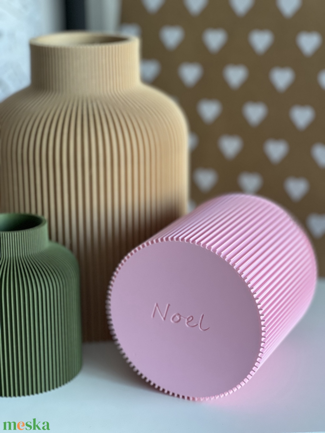 Névre szóló 3D nyomtatott váza Fenntartható Modern Bordázott - karácsony - karácsonyi lakásdekoráció - karácsonyi lakásdíszek - Meska.hu Névre szóló 3D nyomtatott váza Fenntartható Modern Bordázott - karácsony - karácsonyi lakásdekoráció - karácsonyi lakásdíszek - Meska.hu