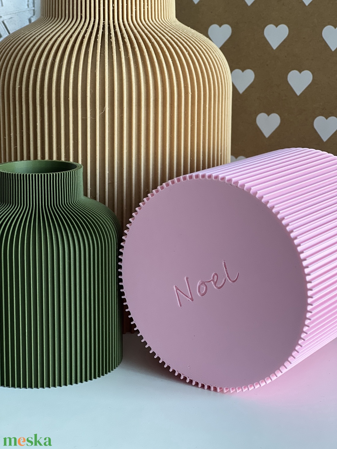 Névre szóló 3D nyomtatott váza Fenntartható Modern Bordázott - karácsony - karácsonyi lakásdekoráció - karácsonyi lakásdíszek - Meska.hu Névre szóló 3D nyomtatott váza Fenntartható Modern Bordázott - karácsony - karácsonyi lakásdekoráció - karácsonyi lakásdíszek - Meska.hu