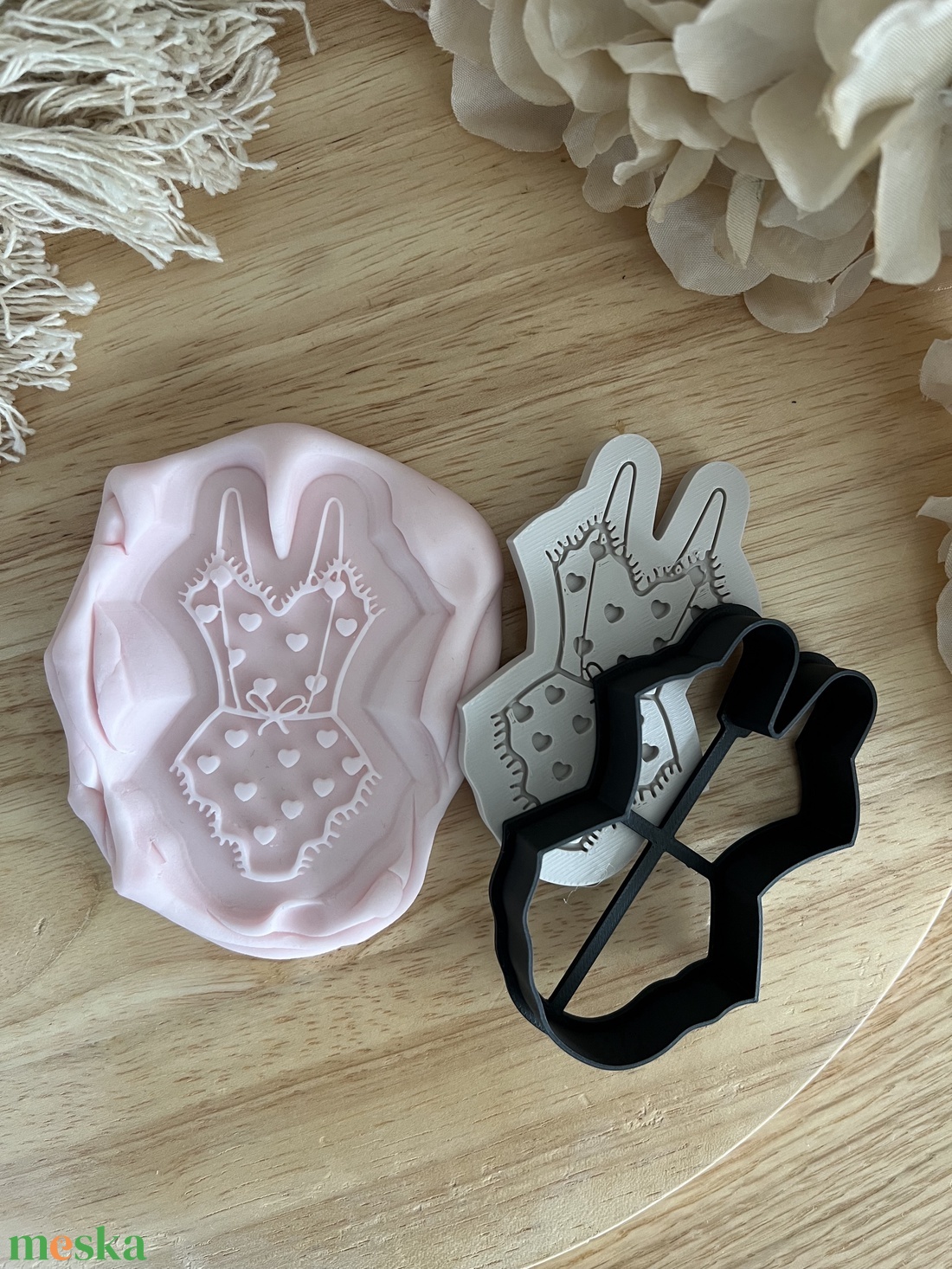 3D fondant forma és sütikiszúró - Valentin nap Lingerie - otthon & életmód - konyhafelszerelés, tálalás - sütés, főzés - sütikiszúró - Meska.hu 3D fondant forma és sütikiszúró - Valentin nap Lingerie - otthon & életmód - konyhafelszerelés, tálalás - sütés, főzés - sütikiszúró - Meska.hu