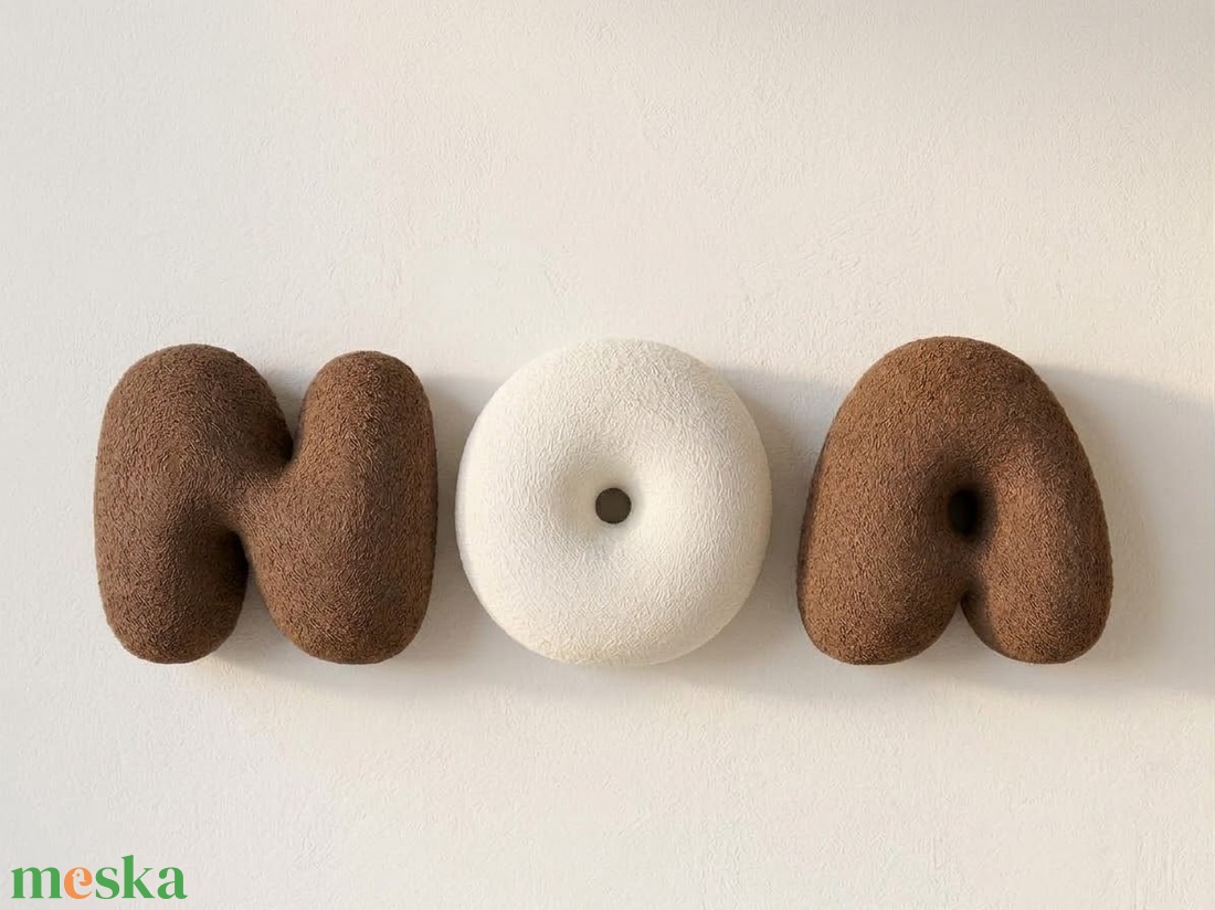 Névtábla gyerekszobába / babaszoba felirat / Bubble letter - baba - mama - babaszoba dekoráció - baba névtábla - Meska.hu