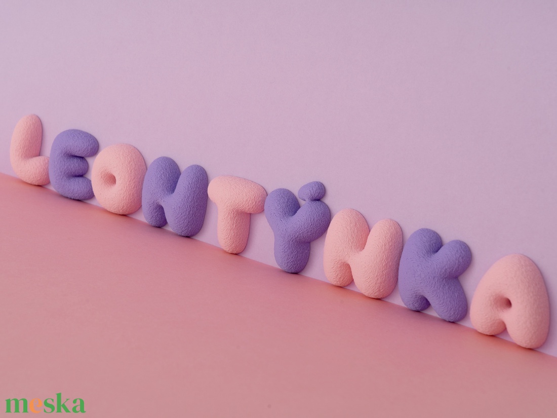 Névtábla gyerekszobába / babaszoba felirat / Bubble letter - baba - mama - babaszoba dekoráció - baba névtábla - Meska.hu